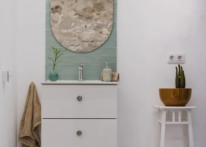 Encanto Canario En *